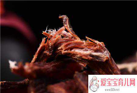 玄学分析：许鹏，退圈回老家集市摆摊。