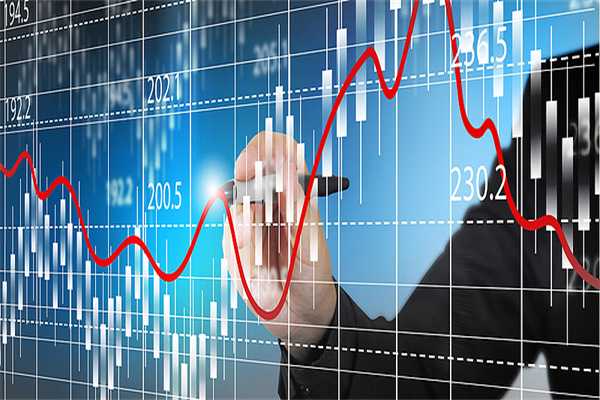 生肖龙双鱼座人生密码：在光与海的褶皱间觉醒的造梦者